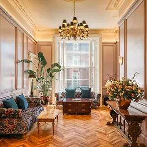 Albany House Отель
