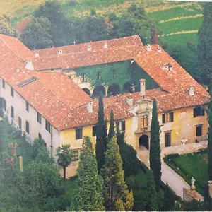 ** Bed & Breakfast Il Castello Di Valverde Italia