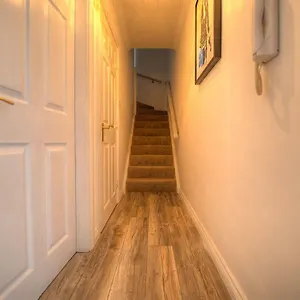 Spanish Arch Apartamento